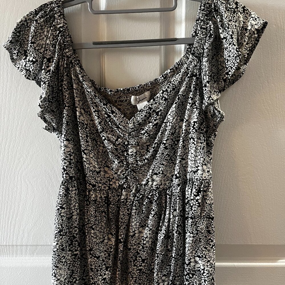 Black and White Empire Waist Top